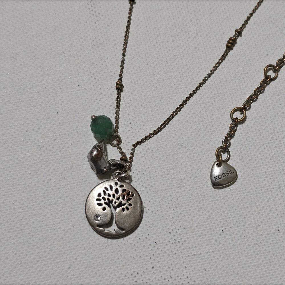 FOSSIL Tree of Life‎ Bird Silver Tone Charm Necklace